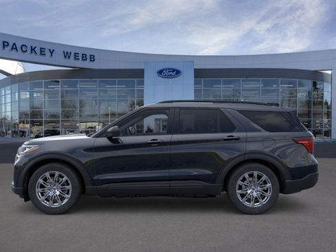New 2026 Ford Explorer Active w/ Active Comfort Package image 5