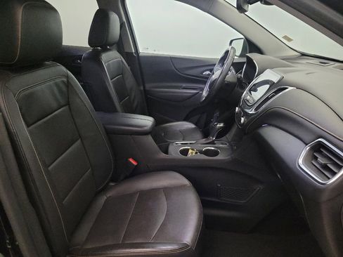 Used 2018 Chevrolet Equinox Premier w/ LPO, Cargo Package AWD/4WD image 21