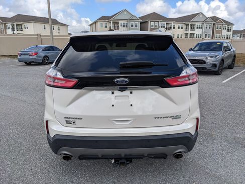 Used 2019 Ford Edge Titanium image 6