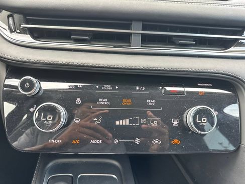 Used 2025 INFINITI QX60 Pure FWD image 22