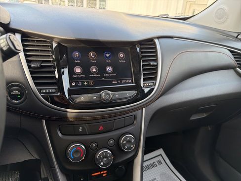 Used 2021 Chevrolet Trax LT w/ Driver Confidence Package image 20