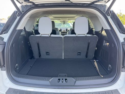 New 2025 Ford Explorer Active w/ Active Comfort Package image 25