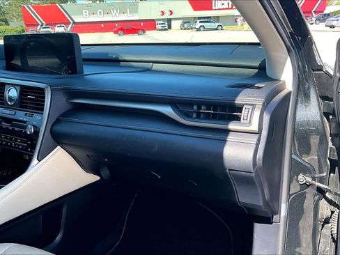 Used 2022 Lexus RX 450hL Luxury w/ Cold Area Package (CT) image 38