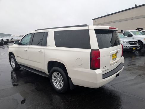 Used 2015 Chevrolet Suburban LT w/ Max Trailering Package image 6