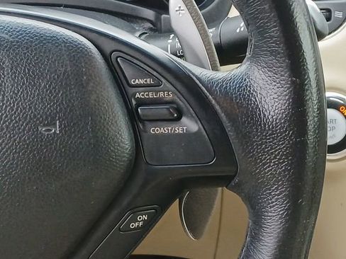 Used 2017 INFINITI QX50 Journey w/ Premium Package image 10