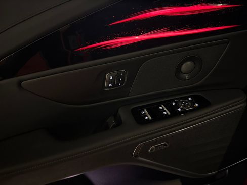 New 2026 Lincoln Nautilus Reserve w/ Jet Appearance Package AWD/4WD image 30
