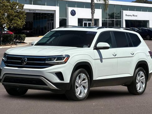 Used 2023 Volkswagen Atlas SE w/ Panoramic Sunroof Package FWD image 8