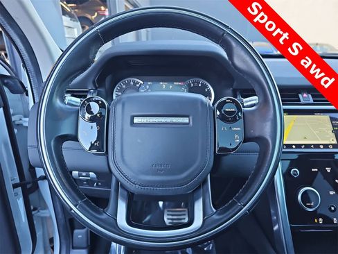 Used 2020 Land Rover Discovery Sport S image 19