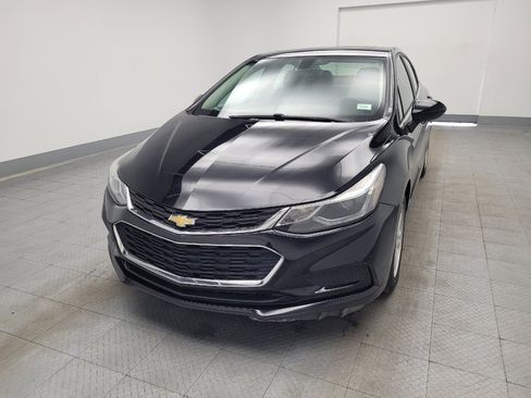 Used 2018 Chevrolet Cruze LT w/ Sun And Sound Package image 15