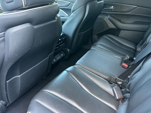 Used 2023 Acura MDX SH-AWD w/ Advance Package image 14