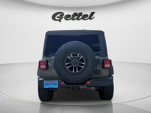 Used 2025 Jeep Wrangler Unlimited Sport AWD/4WD image 6