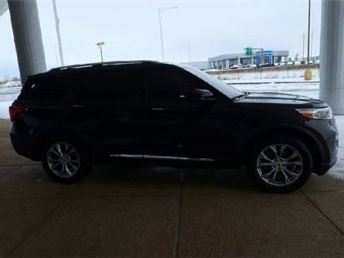 Used 2020 Ford Explorer Limited image 9