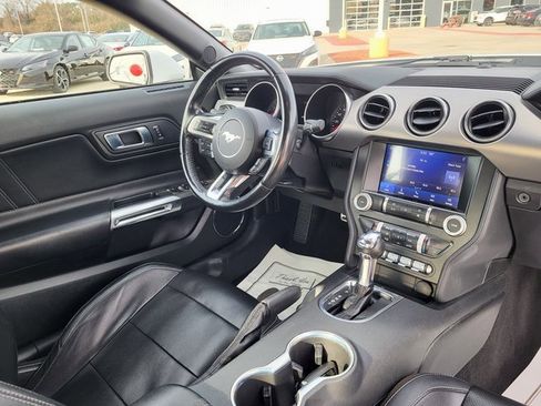 Used 2023 Ford Mustang Premium image 15