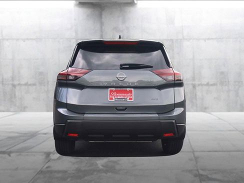 New 2026 Nissan Rogue SV w/ Cold Weather Package AWD/4WD image 6