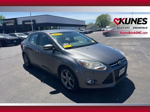 Used 2013 Ford Focus SE FWD image 16