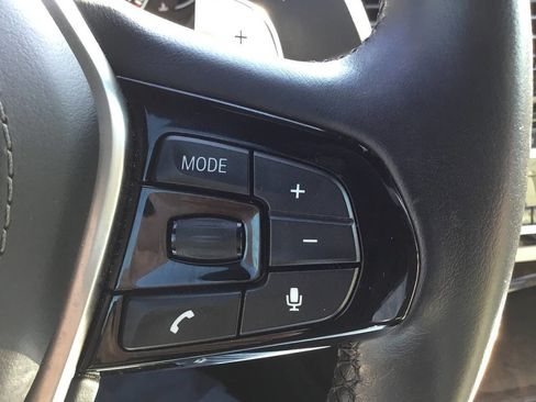 Used 2019 BMW 540i image 48