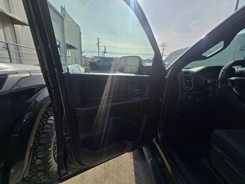 Used 2022 RAM 3500 Tradesman w/ Safety Group image 11