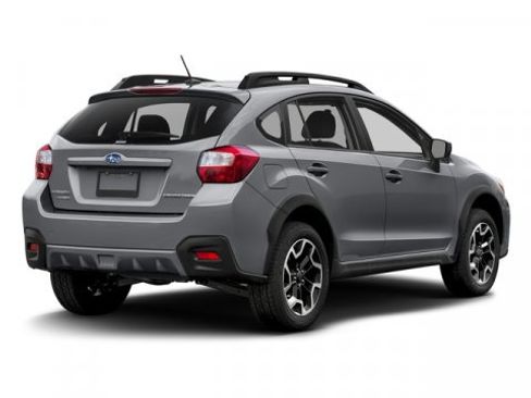 Used 2017 Subaru Crosstrek 2.0i Premium image 2