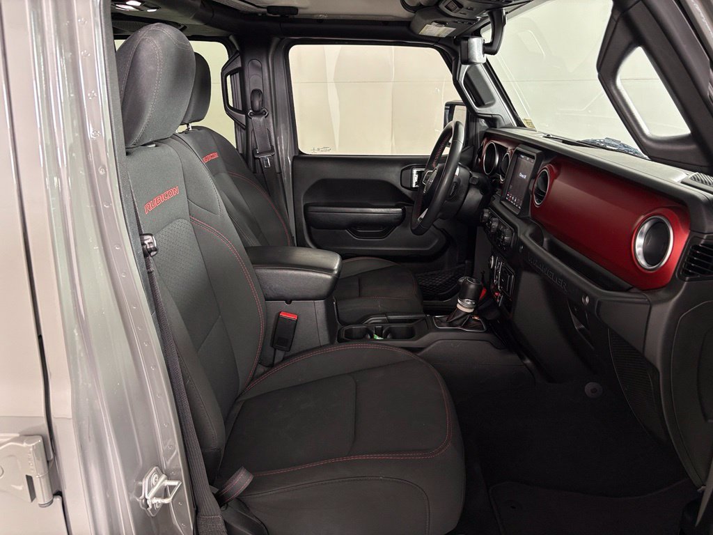 Used 2023 Jeep Wrangler Unlimited Rubicon AWD/4WD image 42