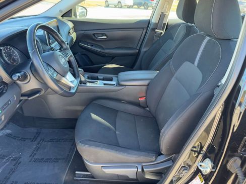 Used 2020 Nissan Sentra SV image 9