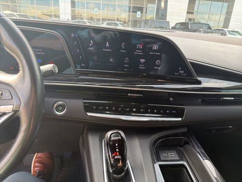 Used 2023 Cadillac Escalade ESV Sport image 8