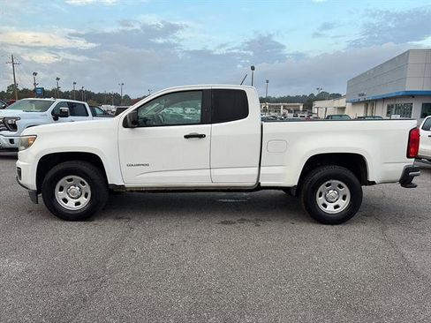 Used 2020 Chevrolet Colorado W/T w/ WT Convenience Package image 4