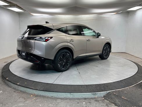New 2026 Nissan Murano Platinum image 5