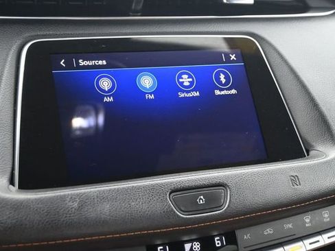 Used 2020 Cadillac XT4 Premium Luxury AWD/4WD image 26