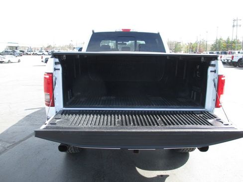 Used 2016 Ford F150 XLT w/ Equipment Group 302A Luxury image 8