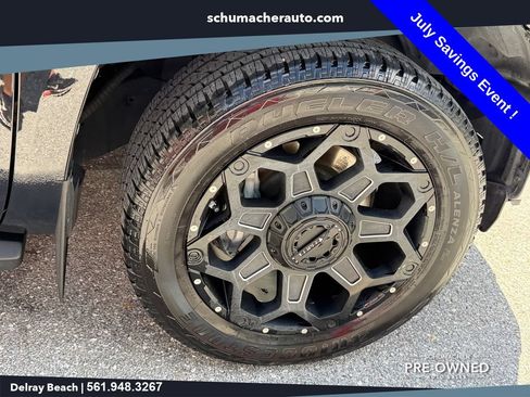 Used 2021 Toyota Tundra SR5 w/ SR5 Leather Package RWD image 10