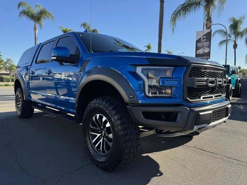Used 2019 Ford F150 Raptor w/ Equipment Group 802A Luxury image 9