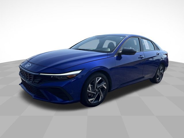 Used 2025 Hyundai Elantra Sport w/ Cargo Package FWD image 1