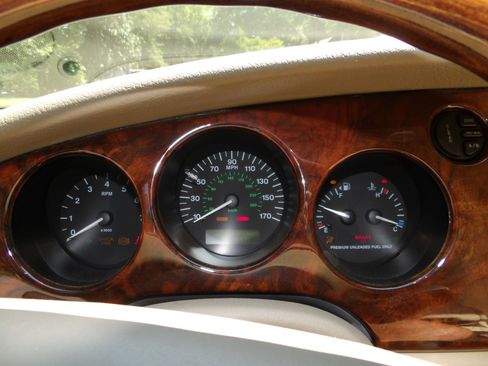 Used 1997 Jaguar XK8 Coupe RWD image 95