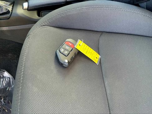 Used 2023 Jeep Wrangler Sahara image 13