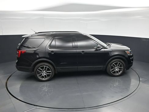 Used 2019 Ford Explorer Sport AWD/4WD image 41