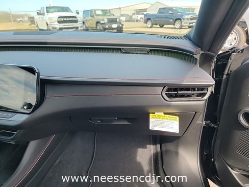 New 2025 Dodge Charger Daytona R/T w/ Plus Group image 17