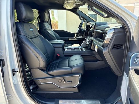 New 2026 Ford F350 Platinum AWD/4WD image 5
