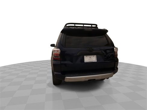 Used 2020 Toyota 4Runner TRD Off-Road Premium image 12