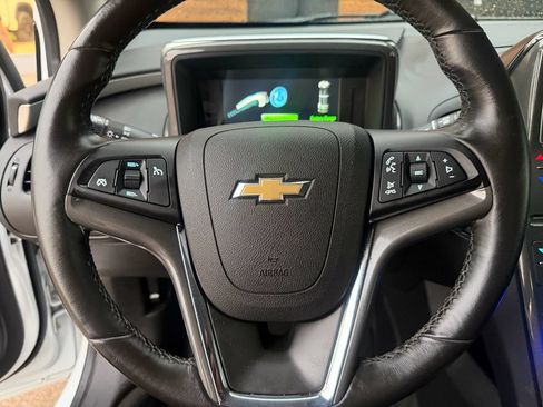 Used 2015 Chevrolet Volt FWD image 31