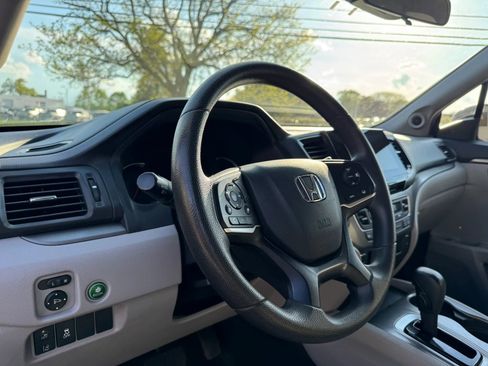Used 2019 Honda Pilot EX image 21