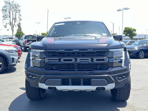 Used 2025 Ford F150 Raptor AWD/4WD image 4