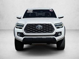 Used 2022 Toyota Tacoma TRD Off-Road w/ TRD Premium Off Road Package AWD/4WD video 2