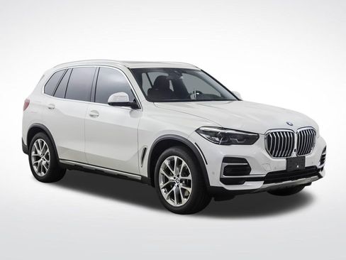 Used 2023 BMW X5 xDrive40i w/ Premium Package AWD/4WD image 7