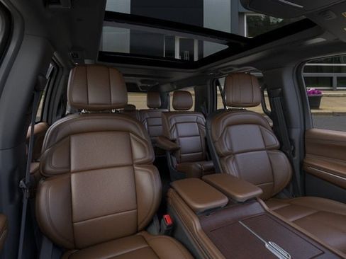 New 2026 Lincoln Navigator L Reserve AWD/4WD image 56