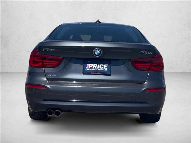 Used 2018 BMW 330i Gran Turismo xDrive AWD/4WD image 7