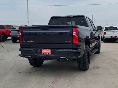 Used 2023 Chevrolet Silverado 1500 RST AWD/4WD image 7