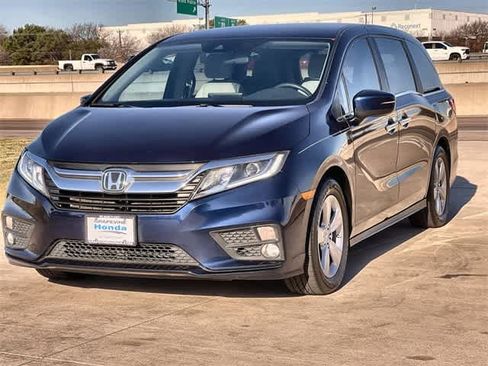 Used 2018 Honda Odyssey EX image 2