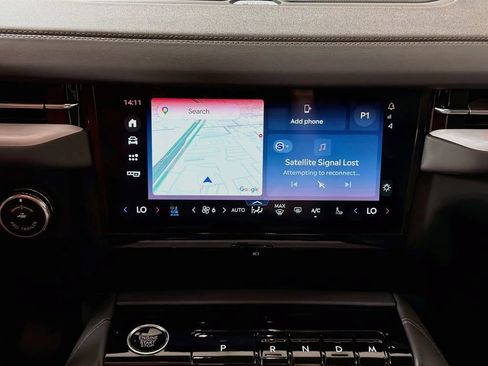 Used 2026 Lincoln Navigator L Reserve AWD/4WD image 16