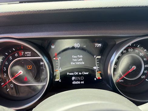 Used 2021 Jeep Gladiator Mojave w/ Trailer Tow Package AWD/4WD image 35