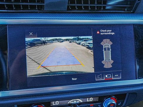 Used 2020 Audi Q3 2.0T Premium image 17